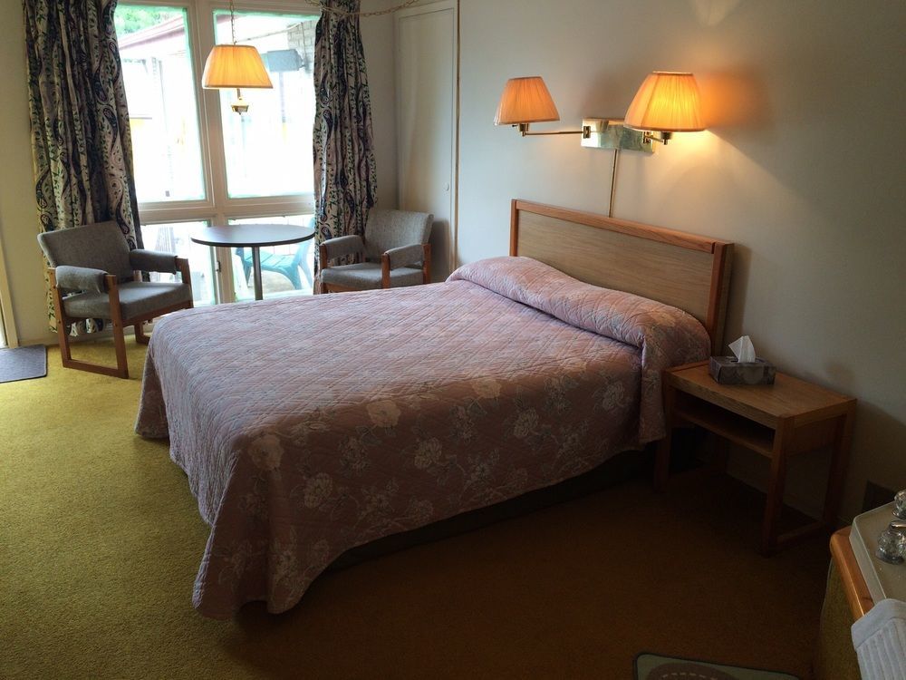 Town'N Country Motor Inn Leamington Extérieur photo