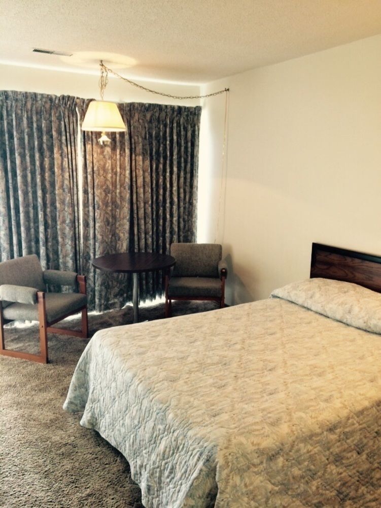 Town'N Country Motor Inn Leamington Extérieur photo